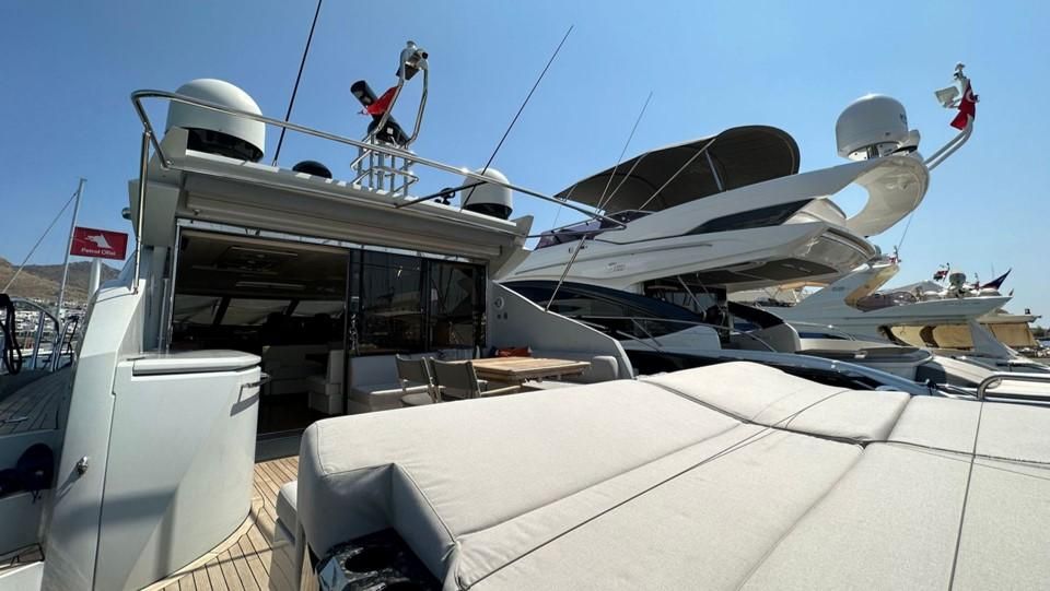 2010 Sunseeker 73 
