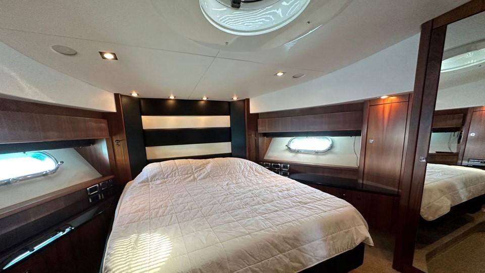 2010 Sunseeker 73 