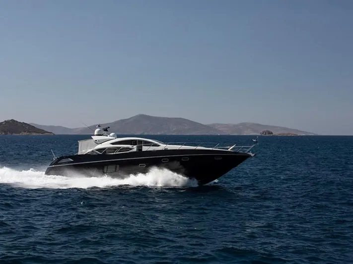 Scorpio Yacht Photos Pics SUNSEEKER PREDATOR 74