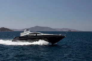2010 Sunseeker Predator 74