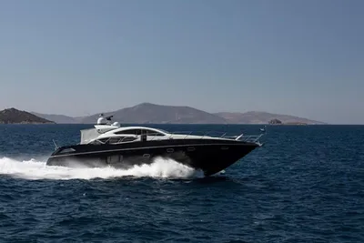 Sunseeker Predator 74