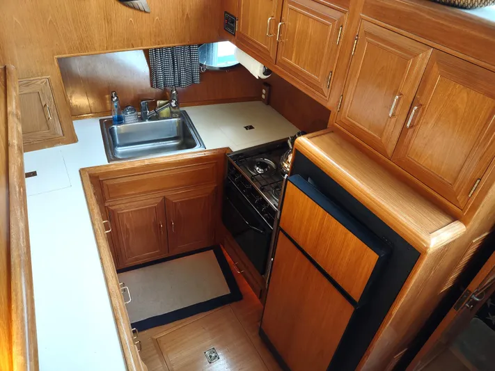 L' Espirit Yacht Photos Pics 