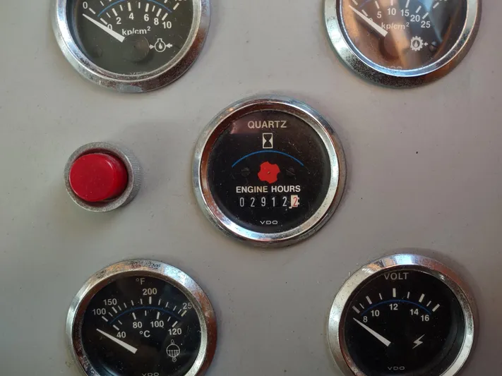 L' Espirit Yacht Photos Pics 