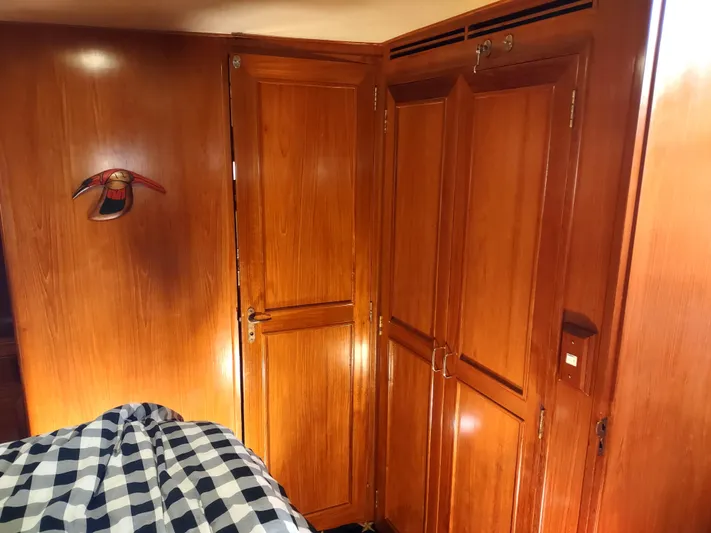 L' Espirit Yacht Photos Pics 