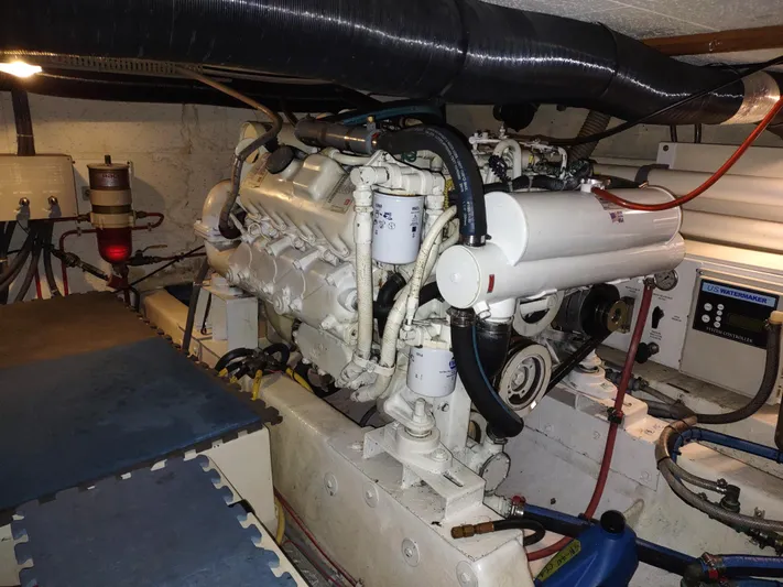 L' Espirit Yacht Photos Pics 