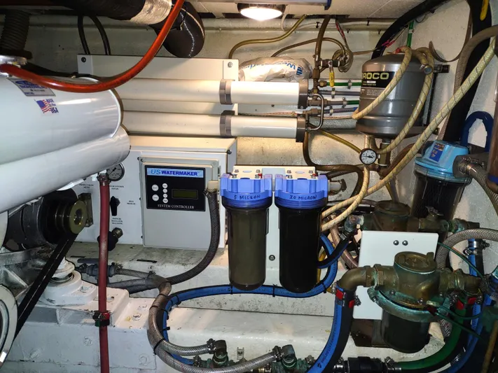 L' Espirit Yacht Photos Pics 