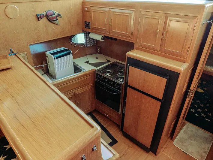 L' Espirit Yacht Photos Pics 