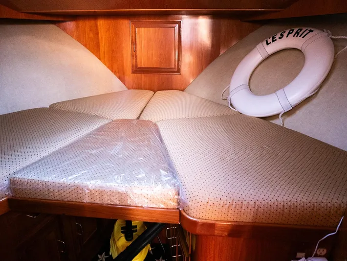 L' Espirit Yacht Photos Pics 