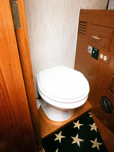 L' Espirit Yacht Photos Pics 