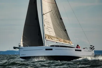 Maxus 35