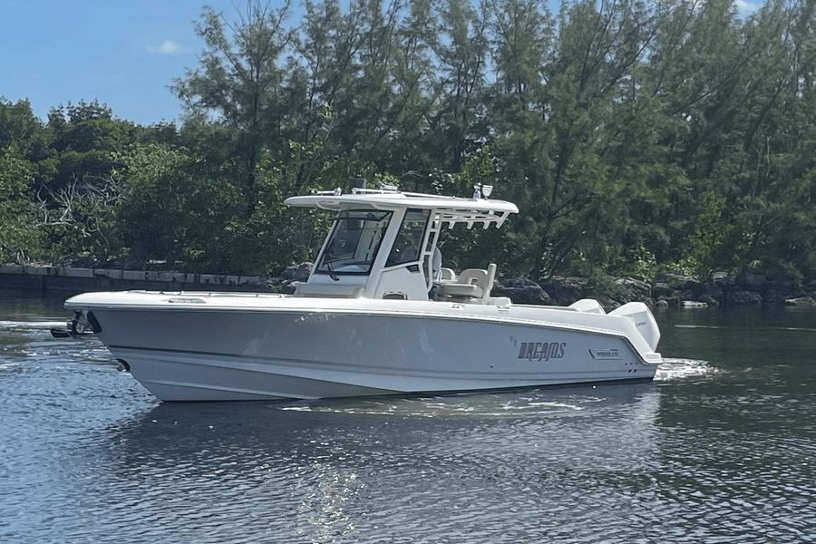 2020 Boston Whaler 280 Outrage