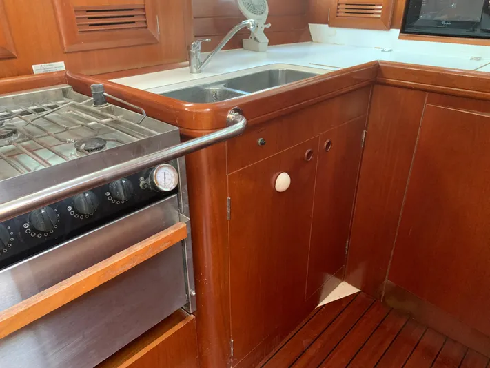 Bread On The Water Yacht Photos Pics 