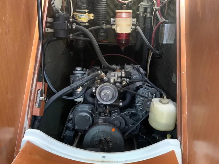 Bread On The Water Yacht Photos Pics 