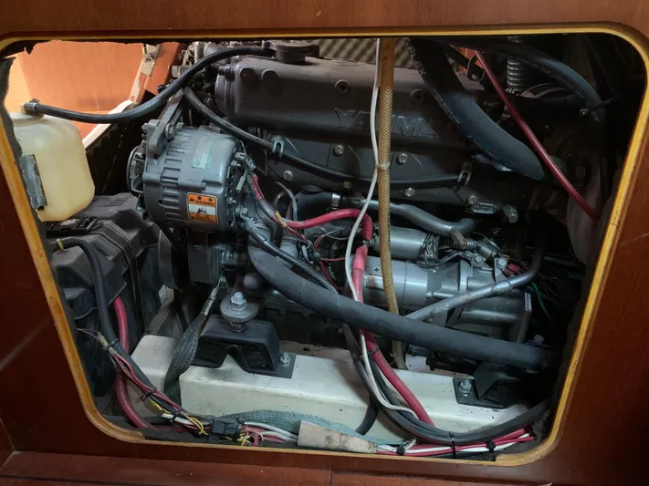 Bread On The Water Yacht Photos Pics 