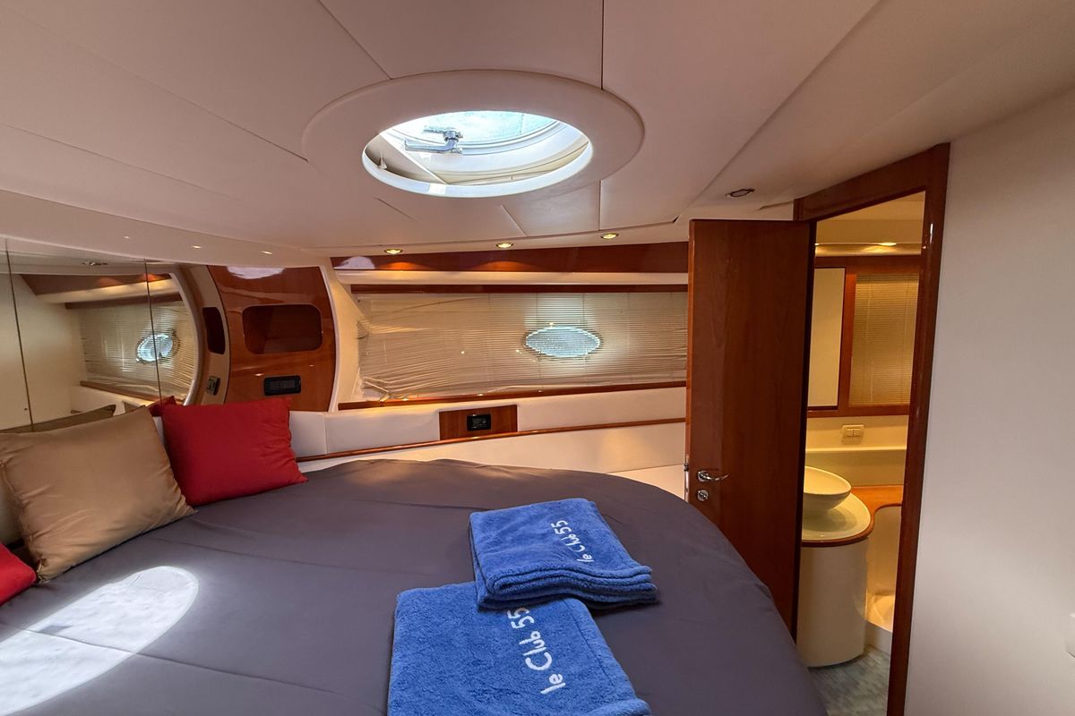 2007 Pershing 51 