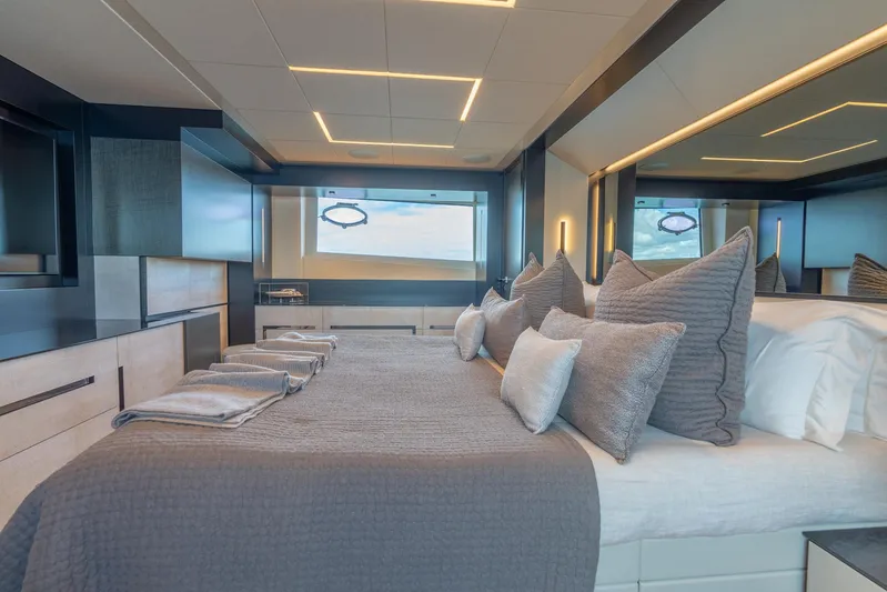 Vintage Yacht Photos Pics 