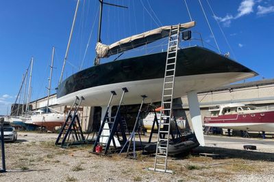 Yacht