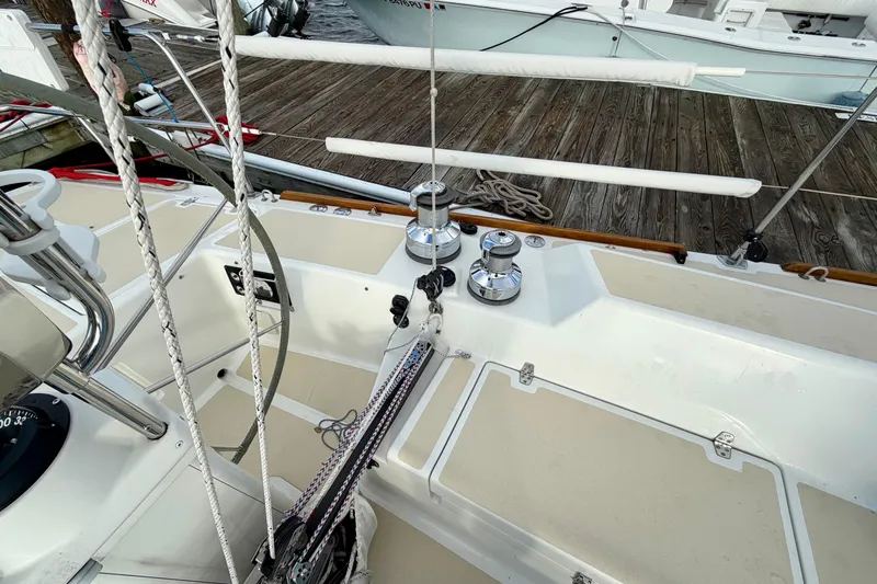Kittywake Yacht Photos Pics Cockpit of a 1996 J Boats J/42 sailboat, featuring winches and rigging.