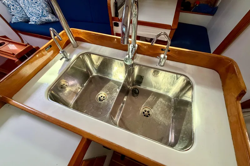 Kittywake Yacht Photos Pics Stainless steel double sink in 1996 J Boats J/42 yacht galley.