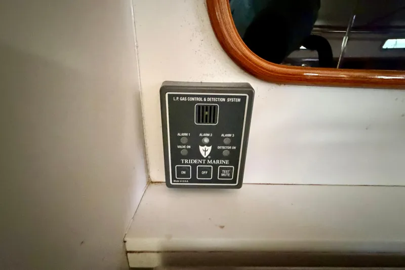 Kittywake Yacht Photos Pics LP gas control system on 1996 J Boats J/42 yacht interior.