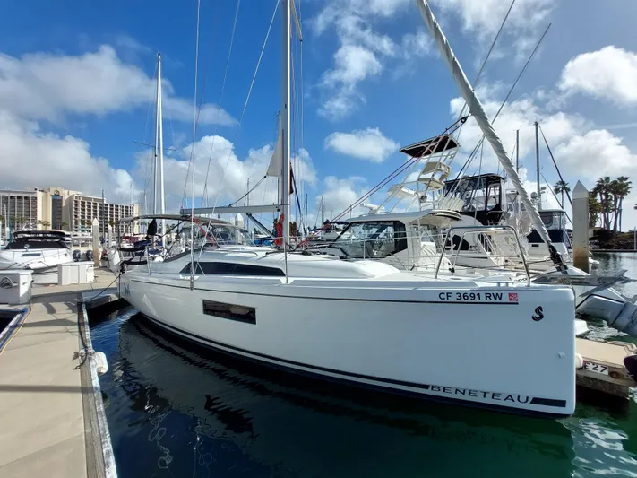 "makai" Yacht Photos Pics 