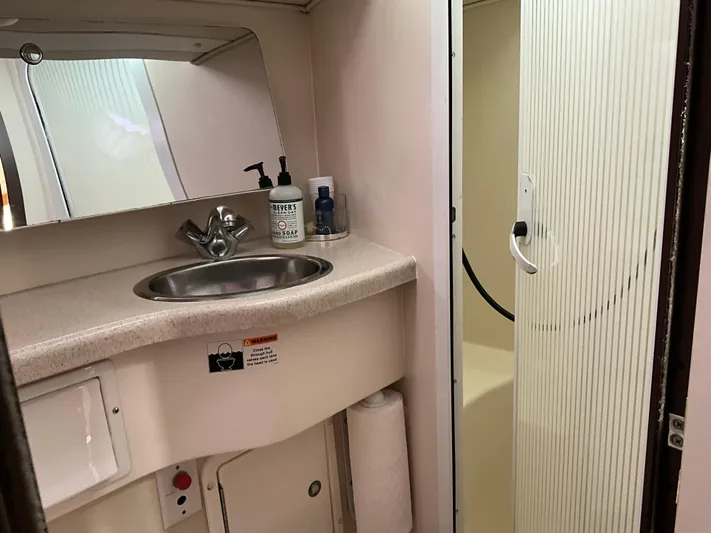 Sea Escape Yacht Photos Pics 