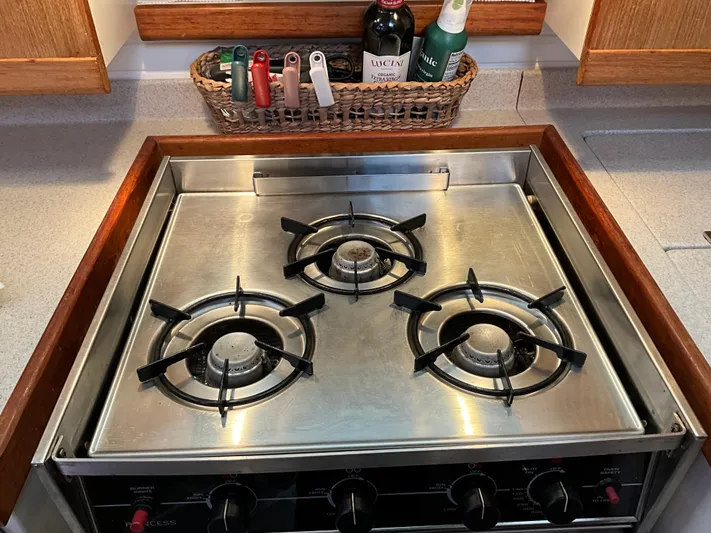 Sea Escape Yacht Photos Pics 