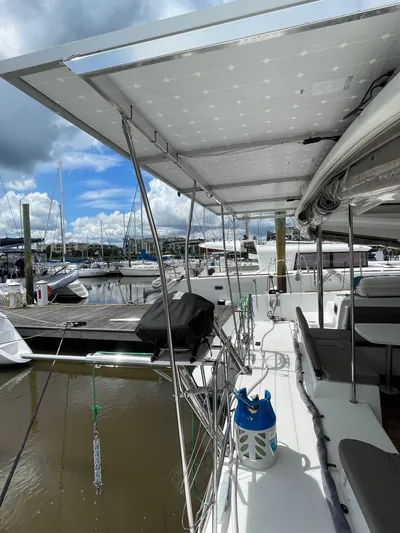 Stray Cats Yacht Photos Pics 