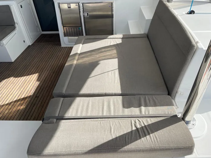 Stray Cats Yacht Photos Pics 