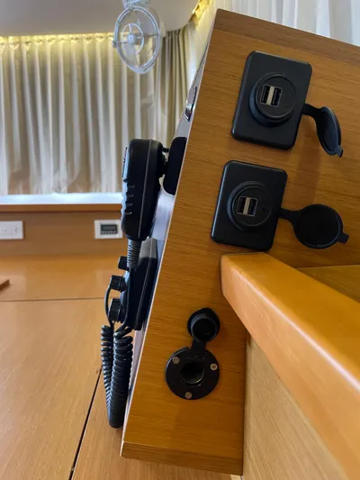 Stray Cats Yacht Photos Pics 