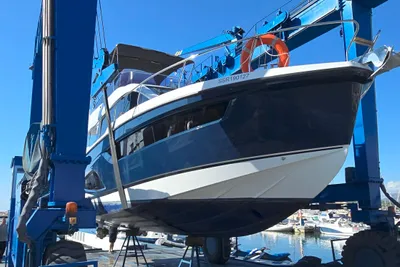 2023 Sealine F430
