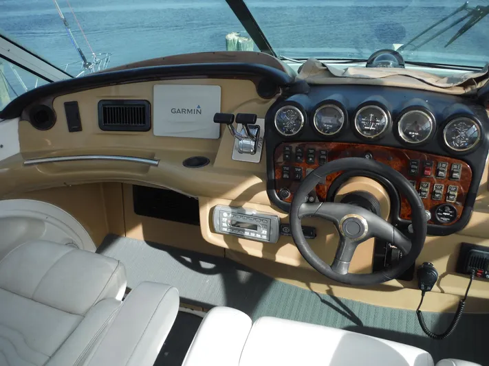 Lemonade Yacht Photos Pics 