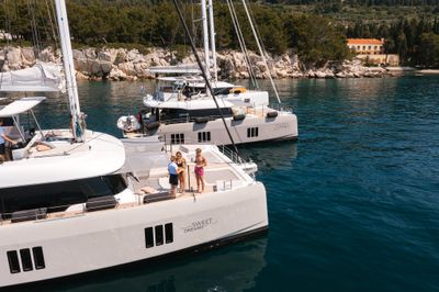 Yacht