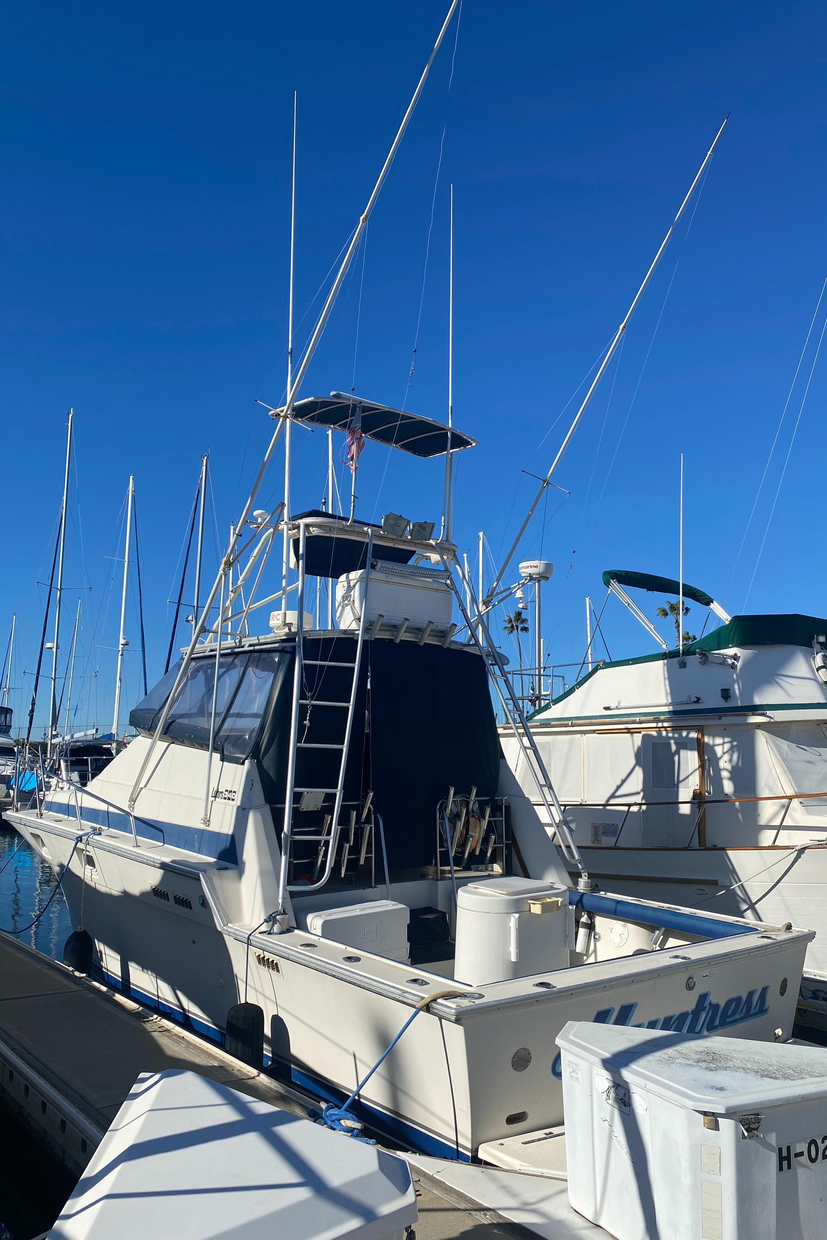 1985 Luhrs 340 Sport Fisherman