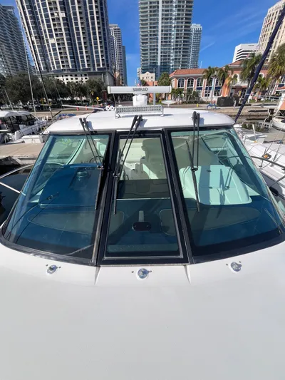 2009 Tiara 3500 Sovran Yacht Photos Pics 