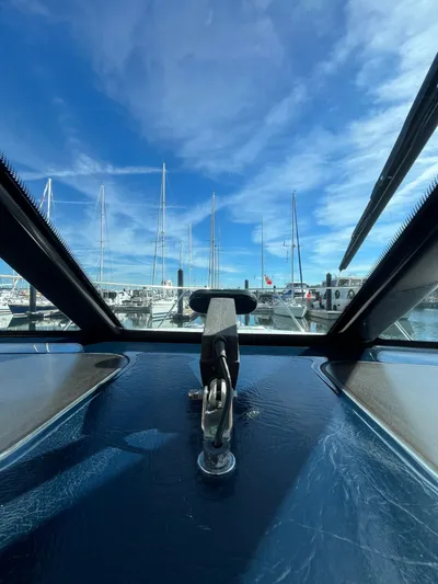 2009 Tiara 3500 Sovran Yacht Photos Pics 