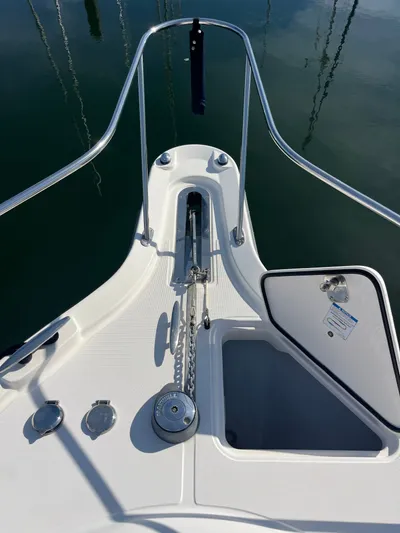 2009 Tiara 3500 Sovran Yacht Photos Pics 