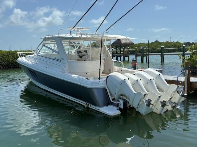 2009 Intrepid 47 