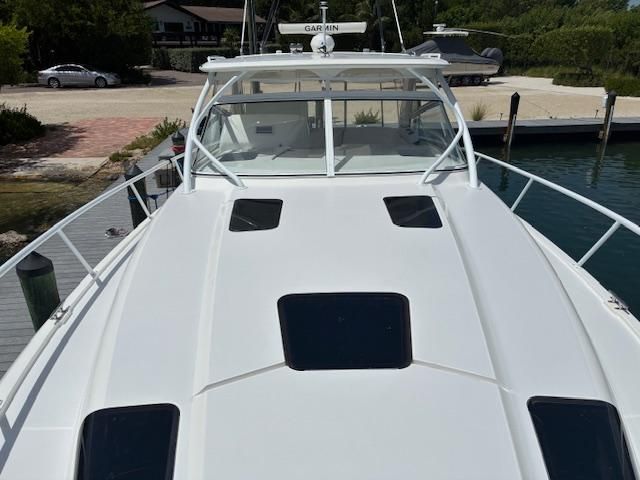 2009 Intrepid 47 