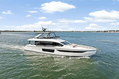 Azimut Fly 68