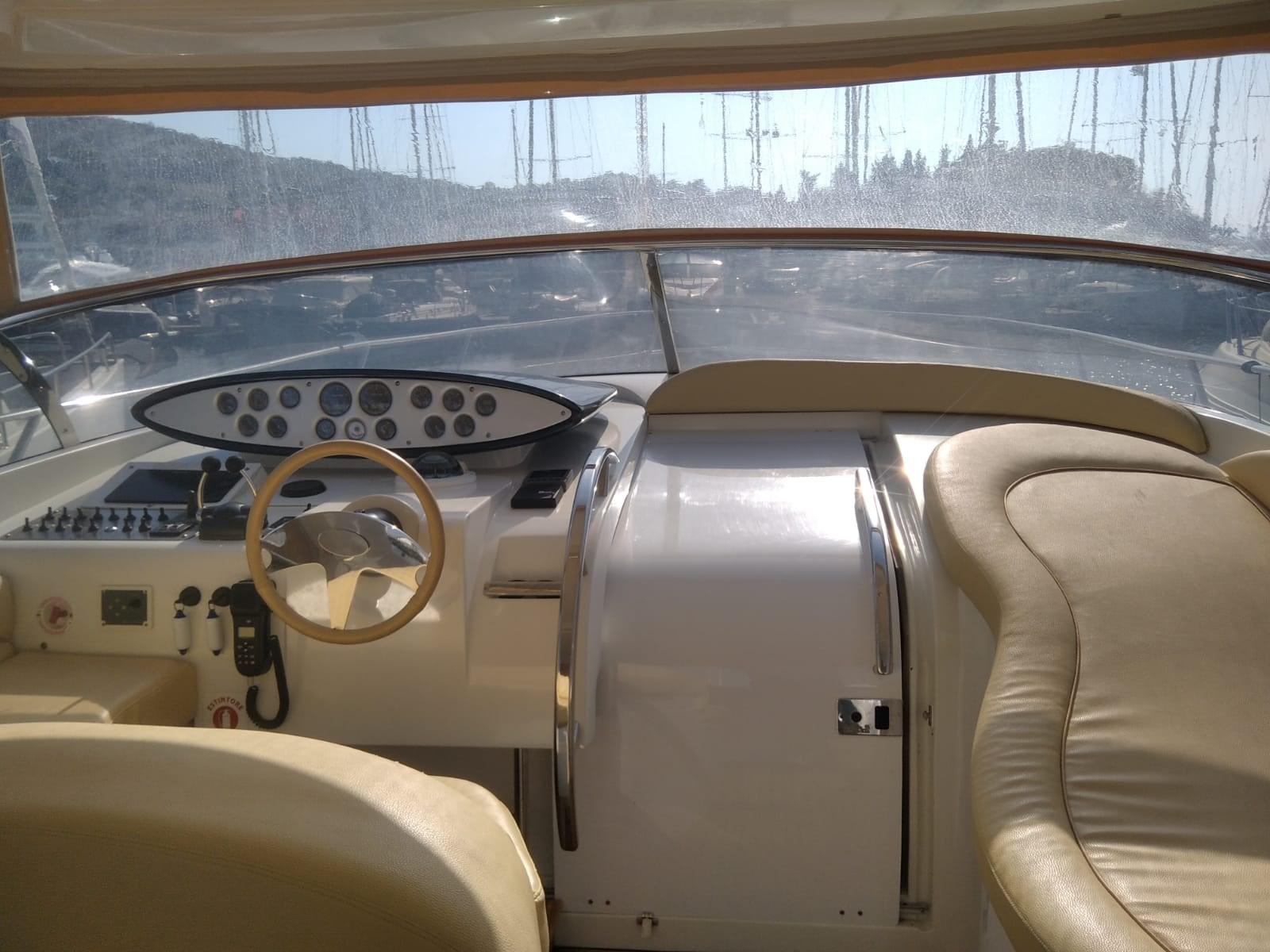 2005 Blu Martin Yachts Sun top 13.50 Express Cruiser for sale YachtWorld