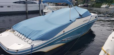 2007 Rinker 246 Captiva Cuddy