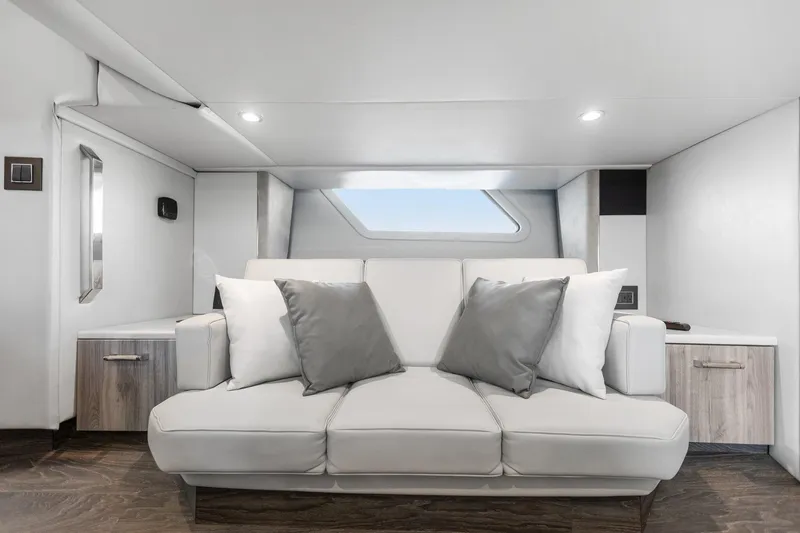 On Course Yacht Photos Pics 