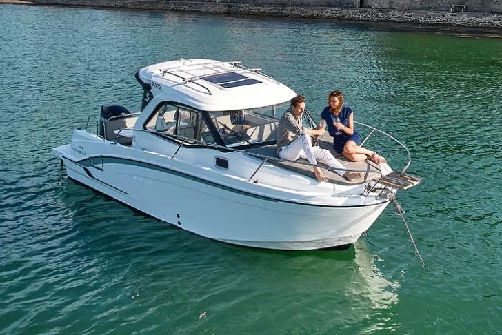 2025 Beneteau Antares 7 OB V2