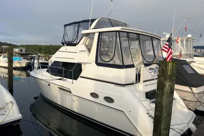 Carver 356 Aft Cabin Motor Yacht