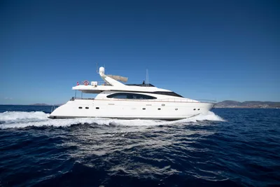 Azimut 85