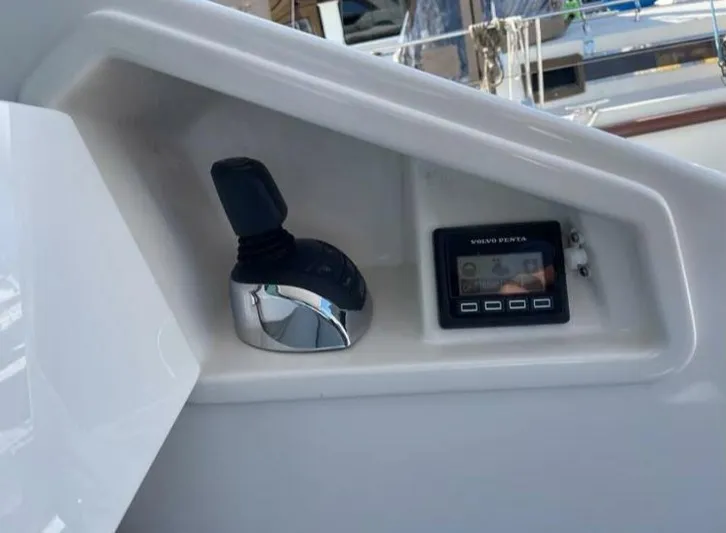 Mi Dia Yacht Photos Pics 2019 Tiara Yachts F53 - Image 6