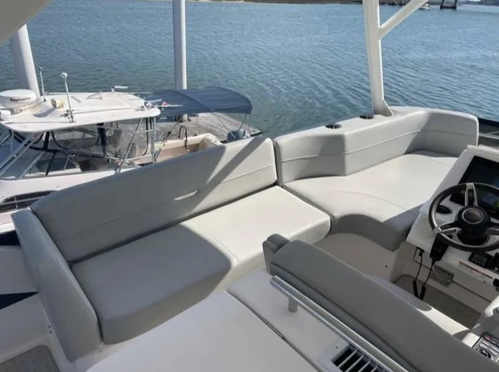Mi Dia Yacht Photos Pics 2019 Tiara Yachts F53 - Image 17