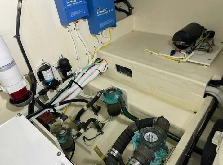 Mi Dia Yacht Photos Pics 2019 Tiara Yachts F53 - Image 24