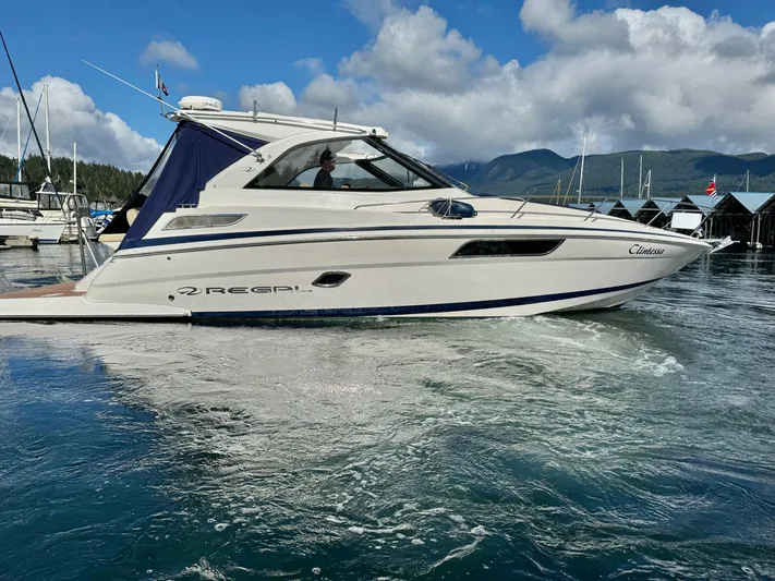 Clintessa Yacht Photos Pics 